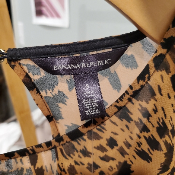 Banana Republic Leopard print LS bodysuit size S - Picture 6 of 8